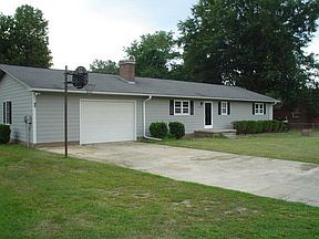 1st image of 6302 Mountain Laurel Dr