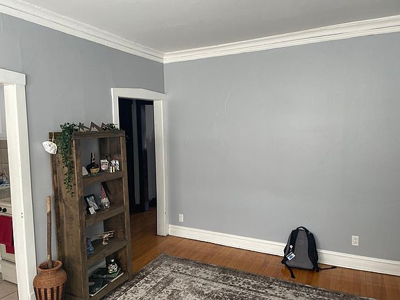 5th image of 2709 W Wellington Ave #3