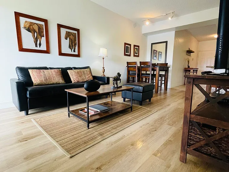 2040 Greenview Shores Blvd #221 — Photo 6