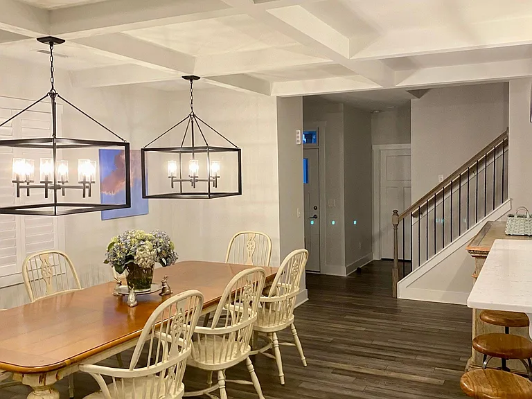 11 Lyndon Cir — Photo 10
