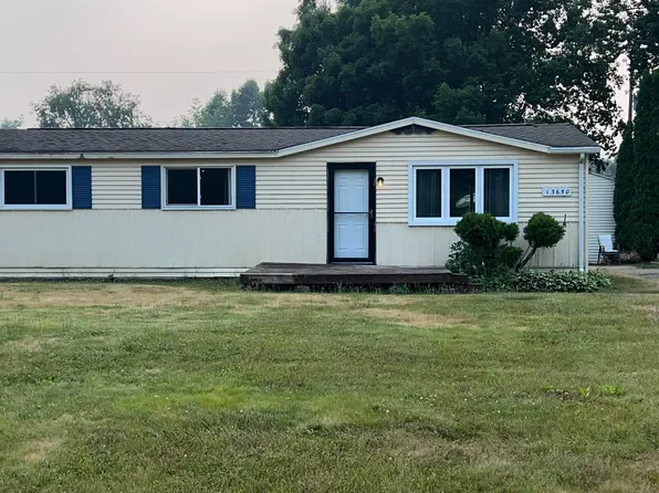 13650 W Tremblay Dr, Vicksburg, MI 49097