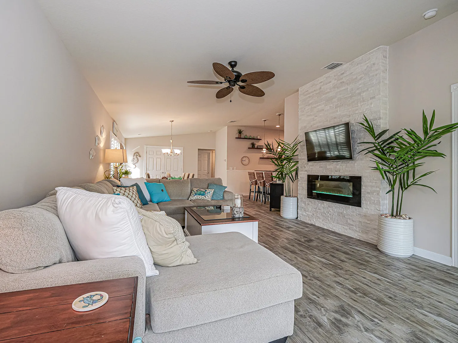 3 bed, 1540 sqft, $2,600 — Photo 4