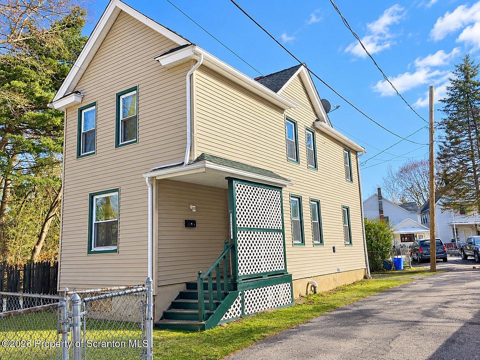 1st image of 1742 Wayne Ave