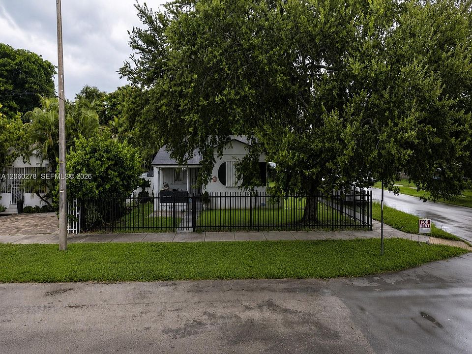 1st image of 1501 NW 42nd St