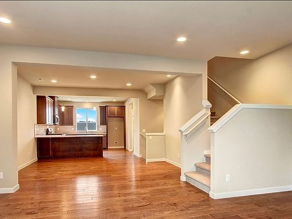 5th image of 22925 79th Pl W Unit D