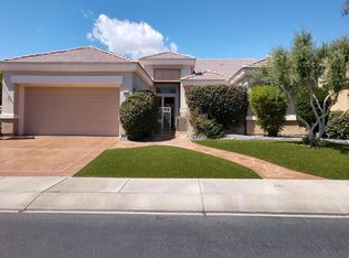 36567 Crown St, Palm Desert, CA 92211