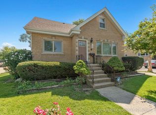 2931 S 10th Ave, Broadview, IL 60155