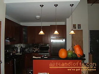 Rented by aptsandlofts.com