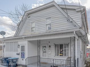 22 S Wylam St, Frackville, PA