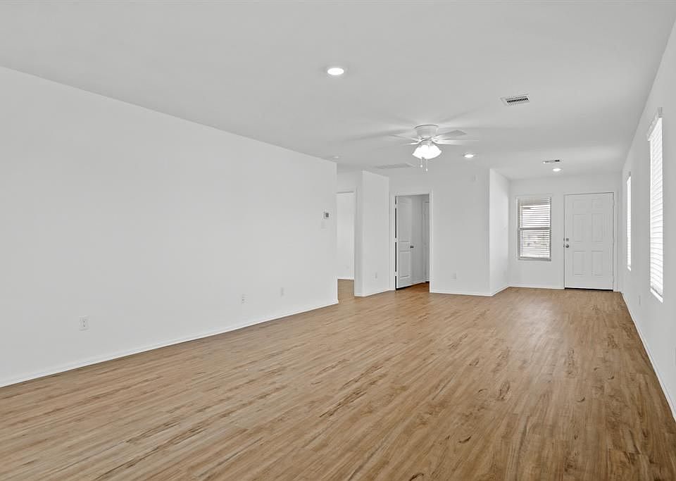 5007 Stratton Ln, Rosharon, TX 77583 Zillow