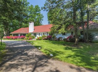 24 Polly Park Rd, RYE, NY 10580