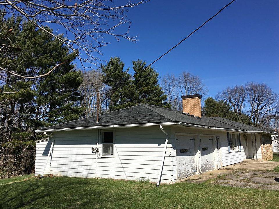 2nd image of 1492B County Road 995