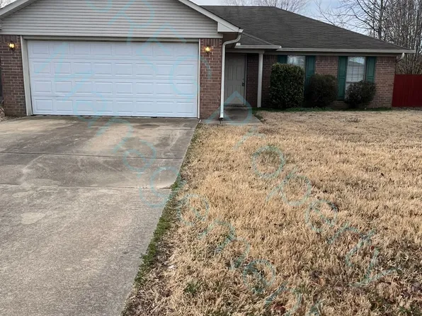 4605 Hawkins Dr, Conway, AR 72034