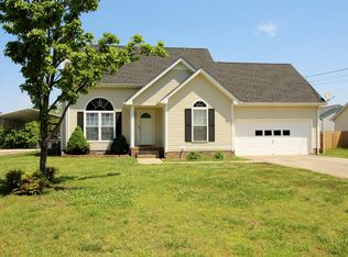 1005 Roedeer Dr, Clarksville, TN 37042