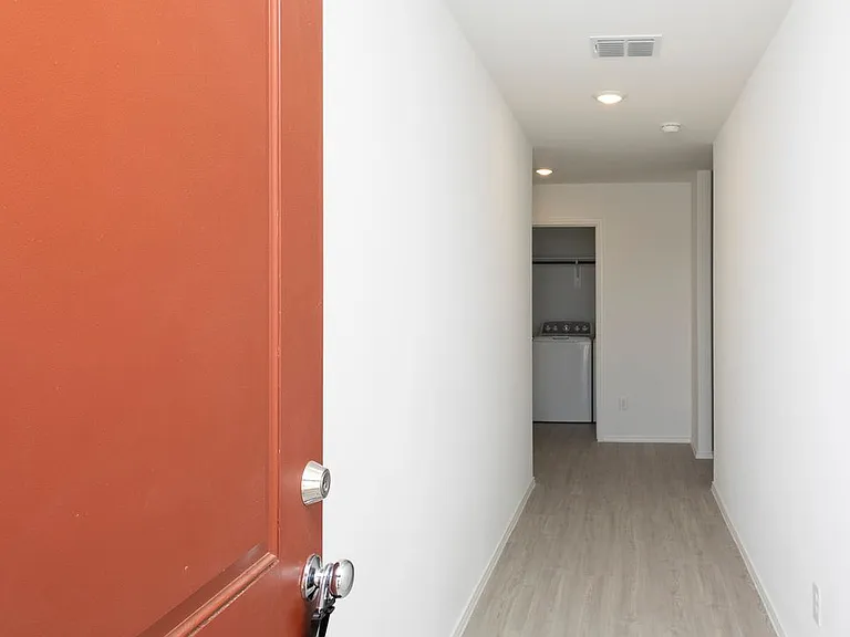 7713 Gus Wilson Dr — Photo 10
