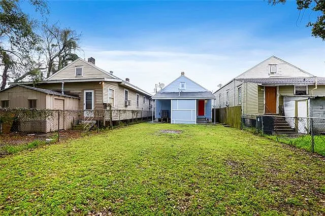 821 De Armas St — Photo 14