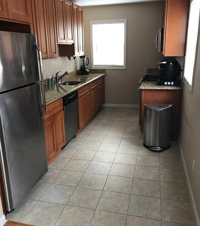 2nd image of 16-18 N Front St Unit 3