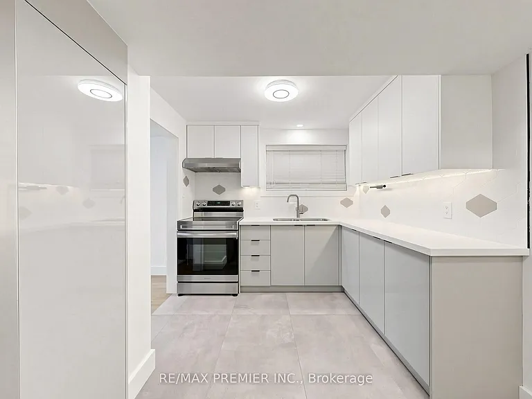 45 Croham Rd #BASEMENT — Photo 5