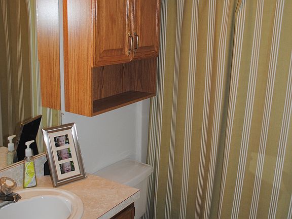 Downstairs Bathroom