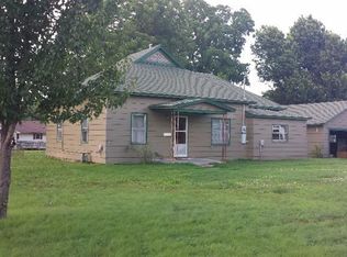 1005 E Oak, Columbus, KS 66725