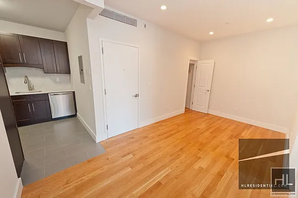 Rented by Highline Residential | media 4