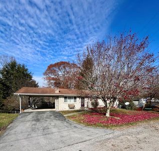 118 Christopher Dr, Glen Morgan, WV, 25813