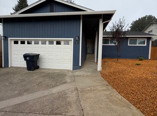 157 Mill Creek Ct, Willits, CA 95490