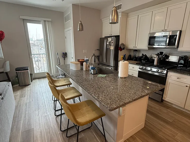 99 Moody St #5 — Photo 6