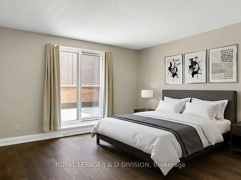 25 George St S #405 — Photo 27