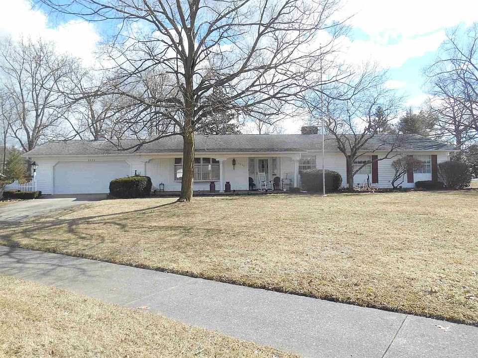 1st image of 3530 Woodmont Dr