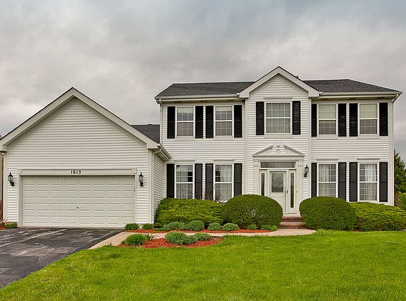 2nd image of 1615 S Falcon Dr