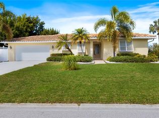 4915 Palmetto Point Dr, Palmetto, FL 34221