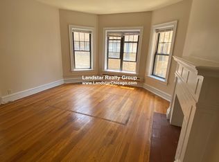 931 Forest Ave APT 1E, Evanston, IL 60202