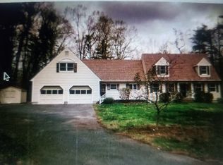 360 Main St, Rutland, MA 01543