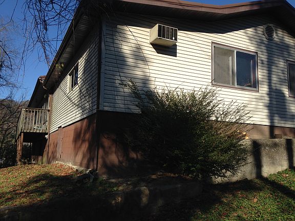 3rd image of 1238 Crestview Dr