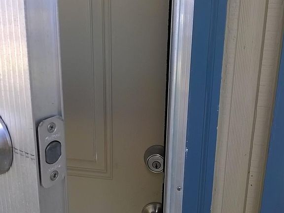 deadbolt