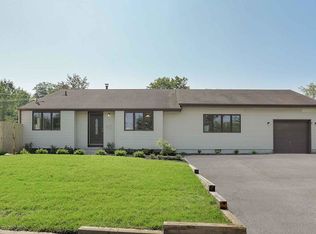 7 Annette Ct, Hazlet, NJ 07730