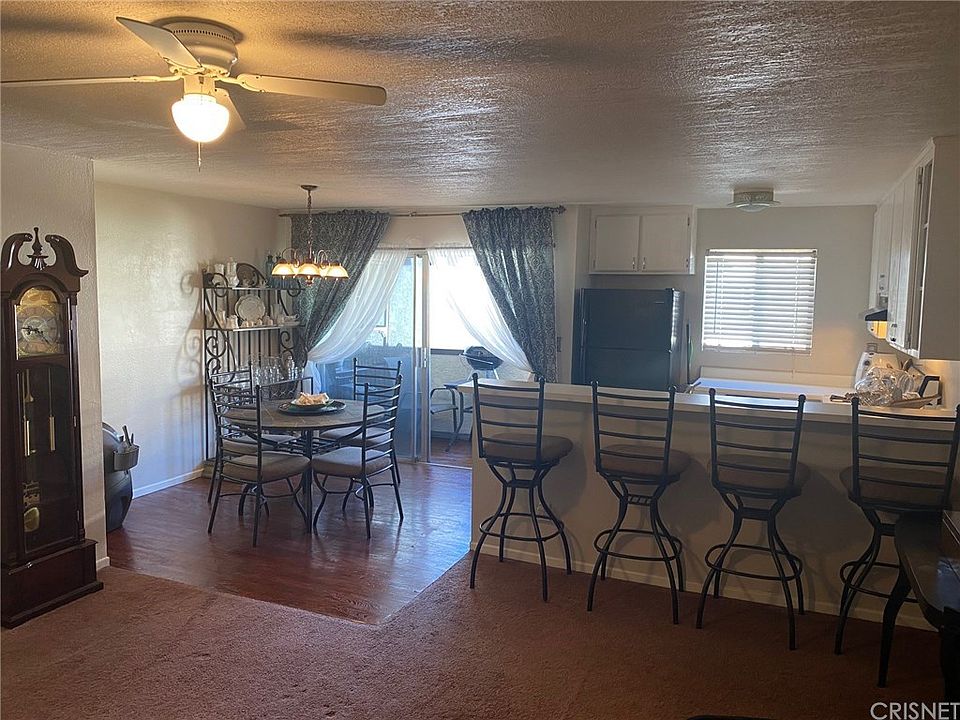 1st image of 18530 Hatteras St Unit 320