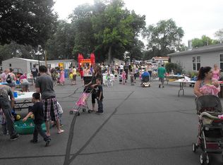 509 Turtle Bay Dr, Syracuse, IN 46567
