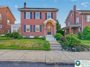 430 N 2nd St, Emmaus, PA 18049