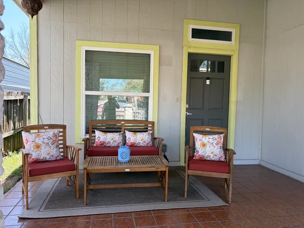 2013 E Cesar Chavez St APT A, Austin, TX 78702