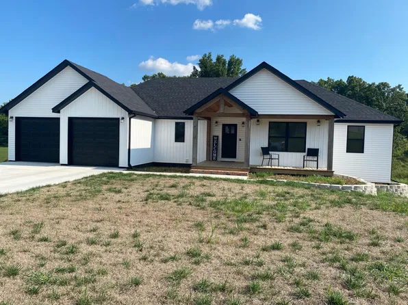 770 Tomahawk Court, Marshfield, MO 65706