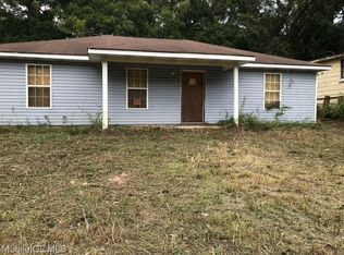822 N College St, Prichard, AL 36610