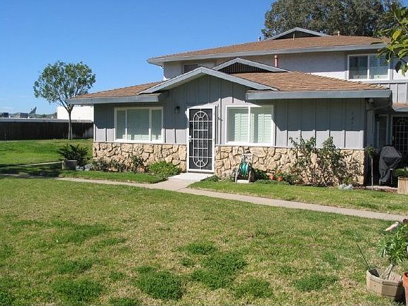 2nd image of 9842 Mission Greens Ct Unit 1