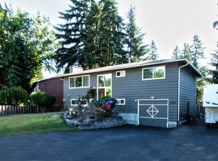 17707 32nd Pl W, Lynnwood, WA 98037
