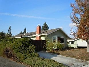 1st image of 200 Franciscan Dr