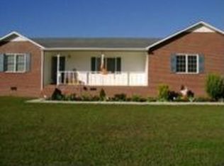 130 Fairview Cir, Winchester, TN 37398