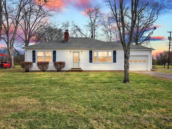 1087 Woods Ferry Rd, Gallatin, TN 37066