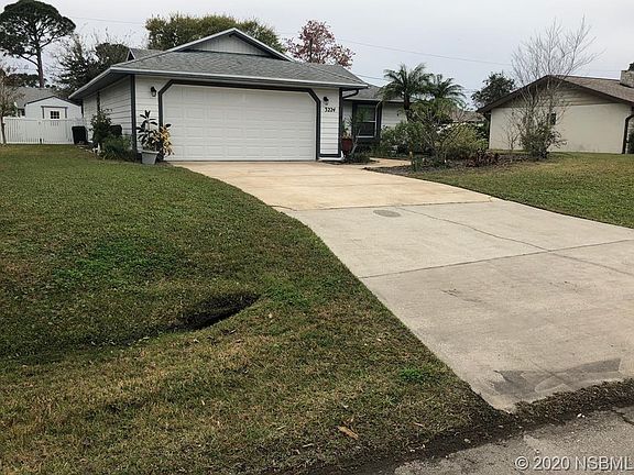 2nd image of 3224 Queen Palm Dr