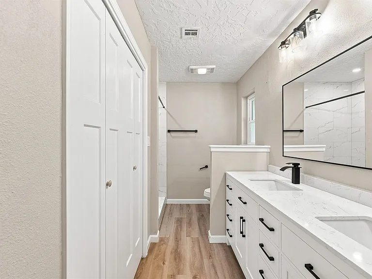 6655 S 67th East Ave — Photo 47